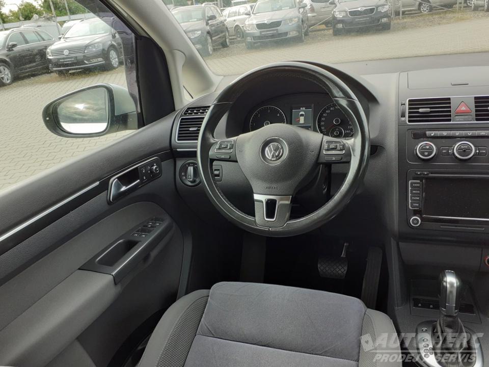 Volkswagen Touran 2.0 TDi 103kW DSG