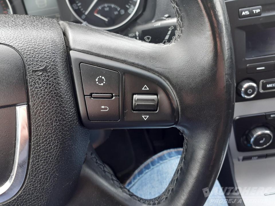 Škoda Octavia KOMBI 1.4 TSi ELEGANCE
