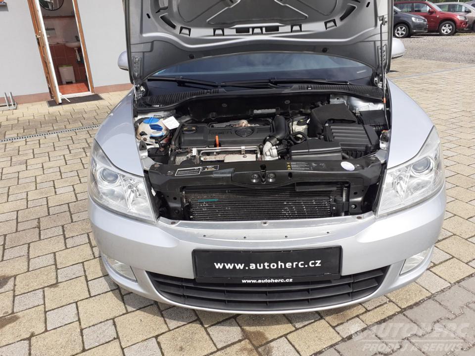 Škoda Octavia KOMBI 1.4 TSi ELEGANCE