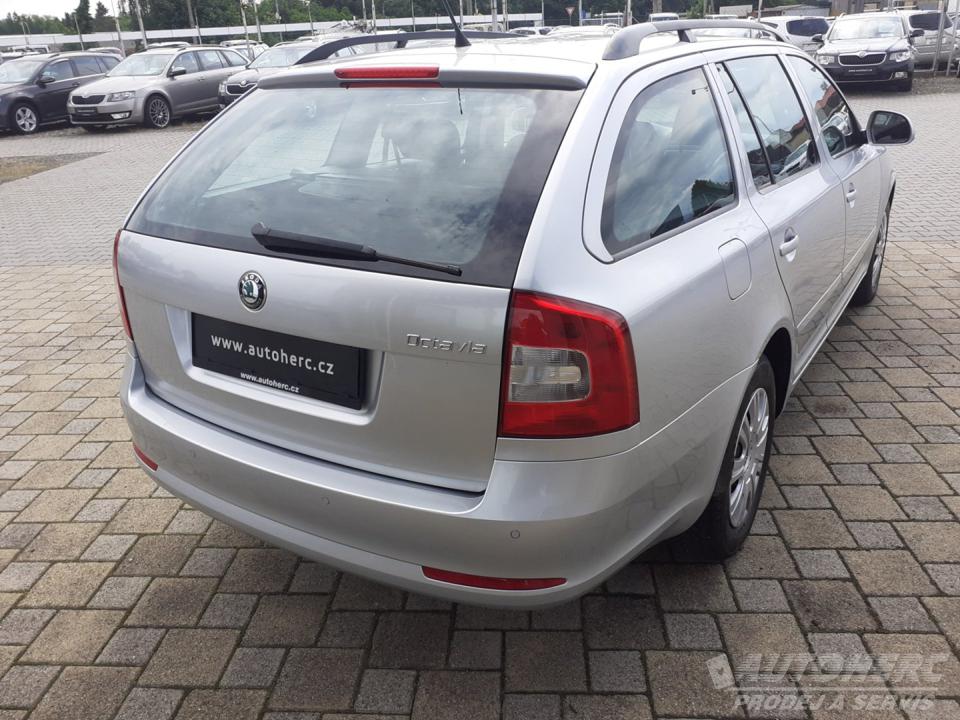 Škoda Octavia KOMBI 1.4 TSi ELEGANCE