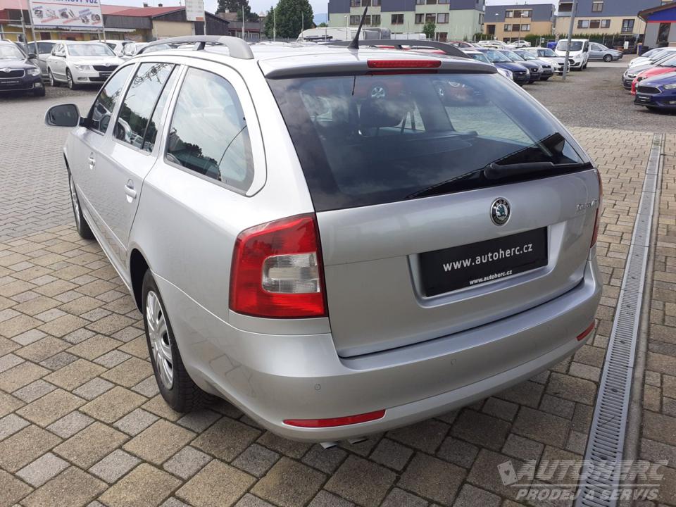 Škoda Octavia KOMBI 1.4 TSi ELEGANCE