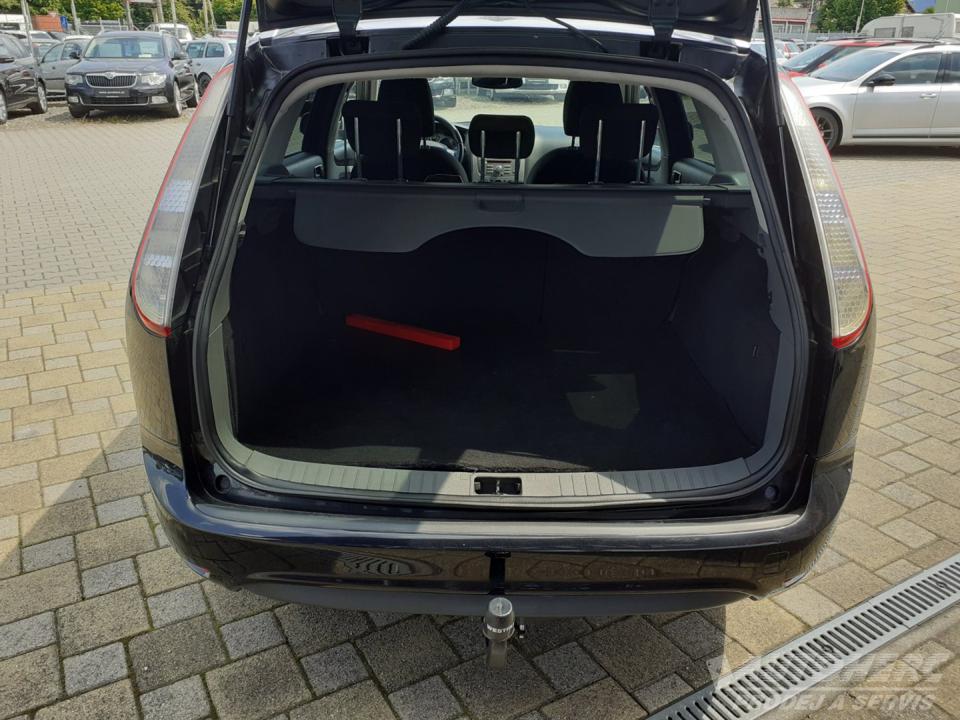 Ford Focus KOMBI 1.6 16V