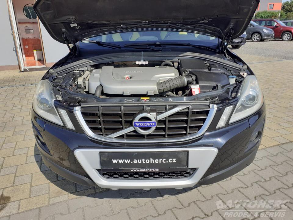 Volvo XC60 2.4 D 4x4 AUTOMAT