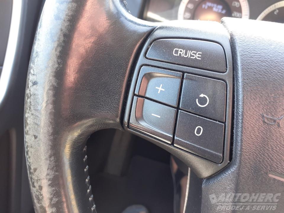 Volvo XC60 2.4 D 4x4 AUTOMAT
