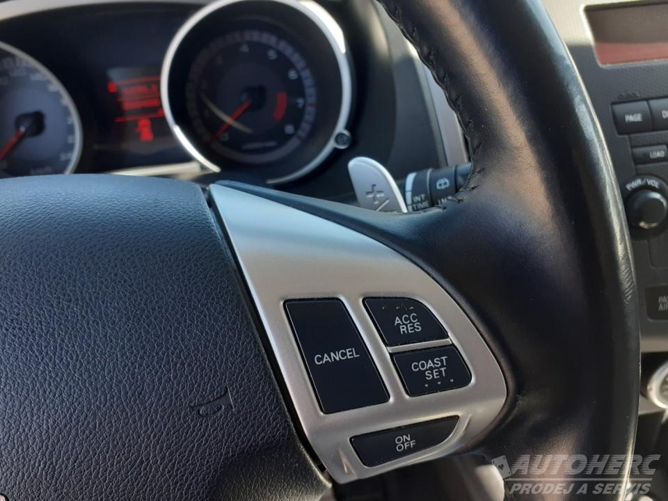 Citroën C-Crosser 2.4 16V 4x4