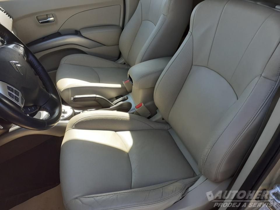 Citroën C-Crosser 2.4 16V 4x4