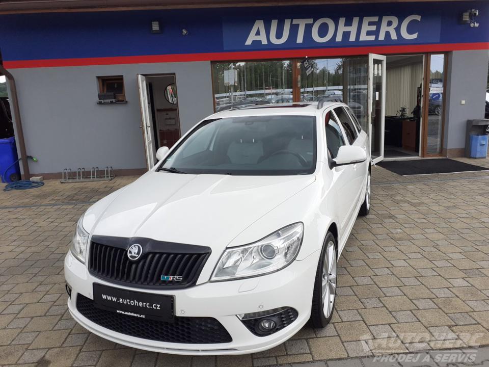 Škoda Octavia KOMBI 2.0 TDi RS