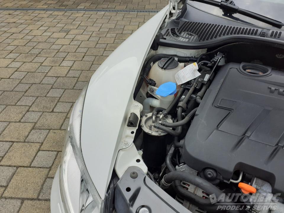 Škoda Octavia KOMBI 2.0 TDi RS