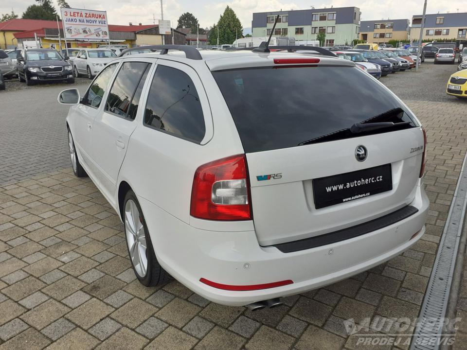 Škoda Octavia KOMBI 2.0 TDi RS