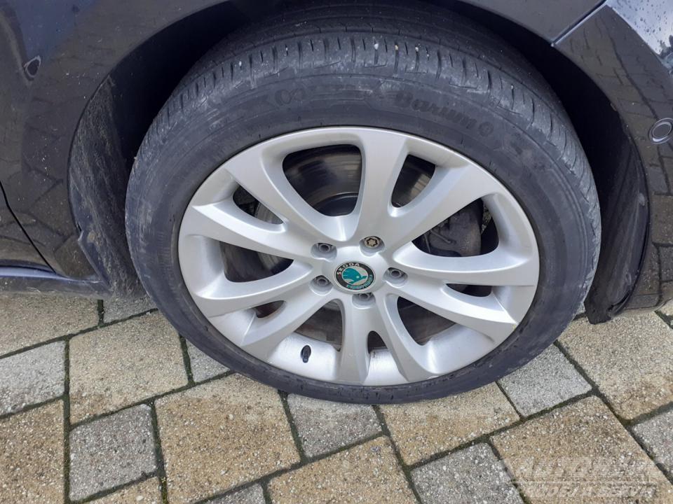 Škoda Superb 2.0 TDi DSG 4x4