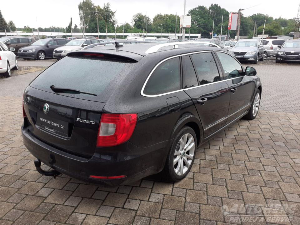 Škoda Superb 2.0 TDi DSG 4x4
