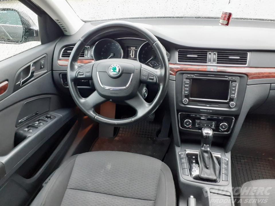 Škoda Superb 2.0 TDi DSG 4x4