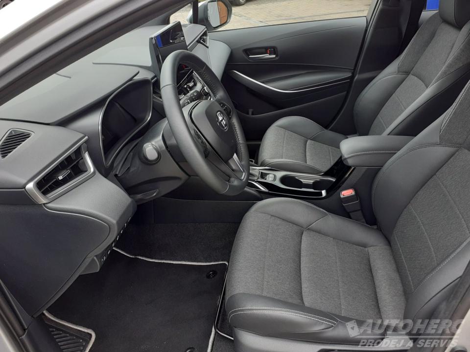Toyota Corolla 1.8 HEV 140K TS STYLE
