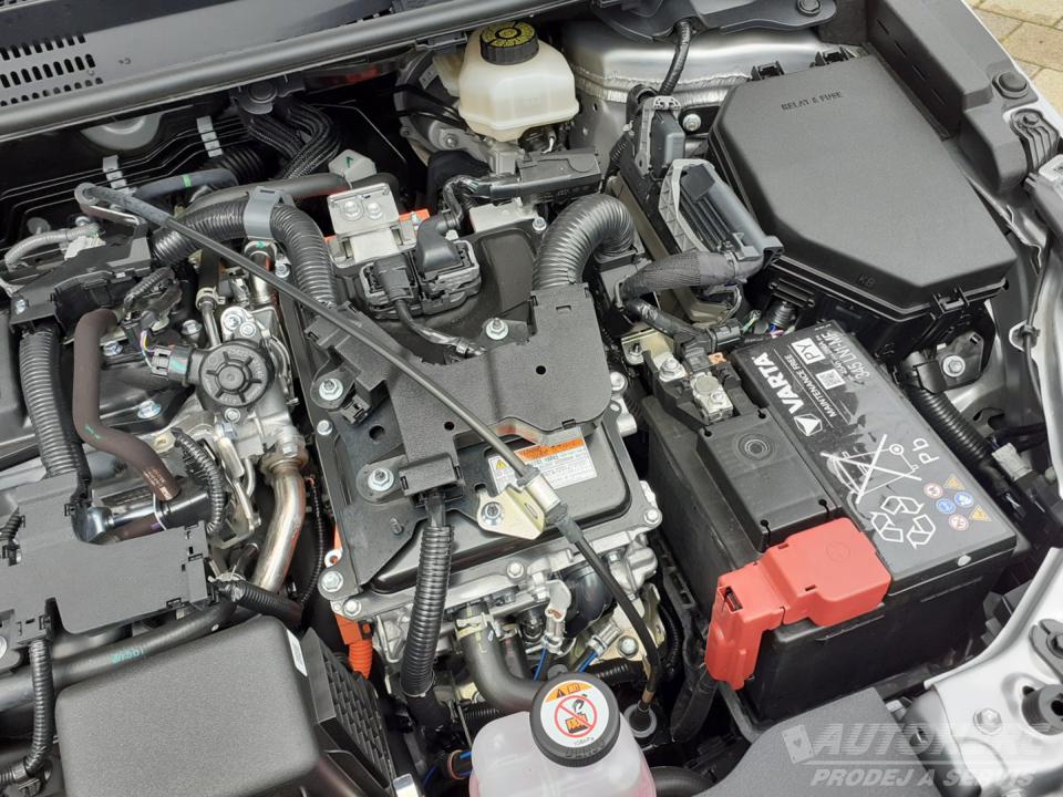 Toyota Corolla 1.8 HEV 140K TS STYLE