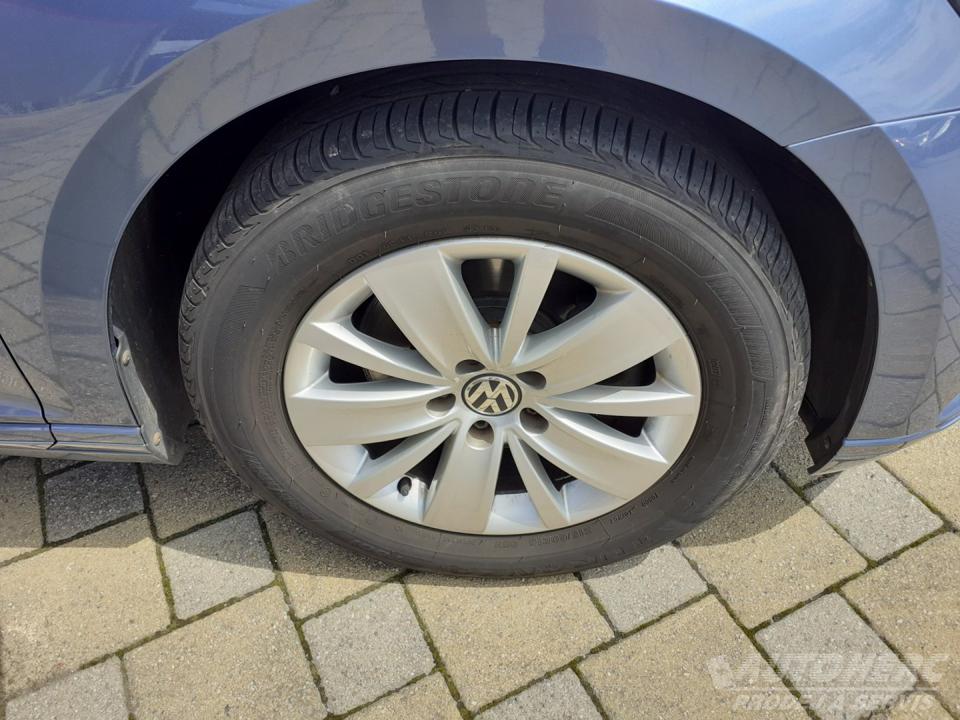 Volkswagen Passat KOMBI 2.0 TDi