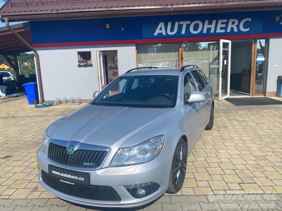 Škoda Octavia KOMBI 2.0 TSi RS