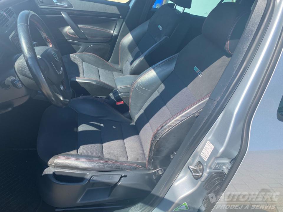Škoda Octavia KOMBI 2.0 TSi RS