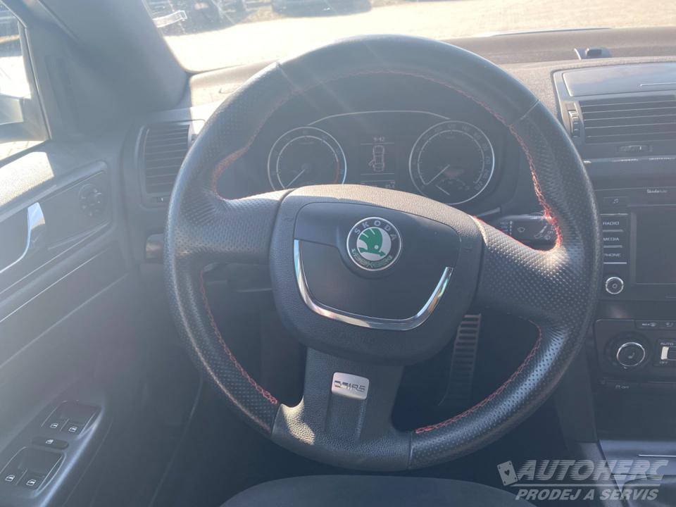 Škoda Octavia KOMBI 2.0 TSi RS