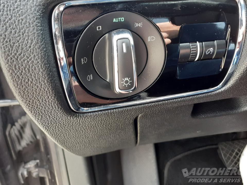 Škoda Superb 1.8 TSi 118Kw