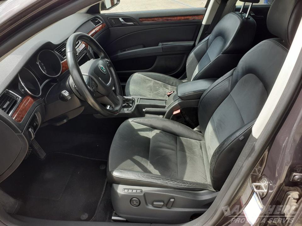 Škoda Superb 1.8 TSi 118Kw