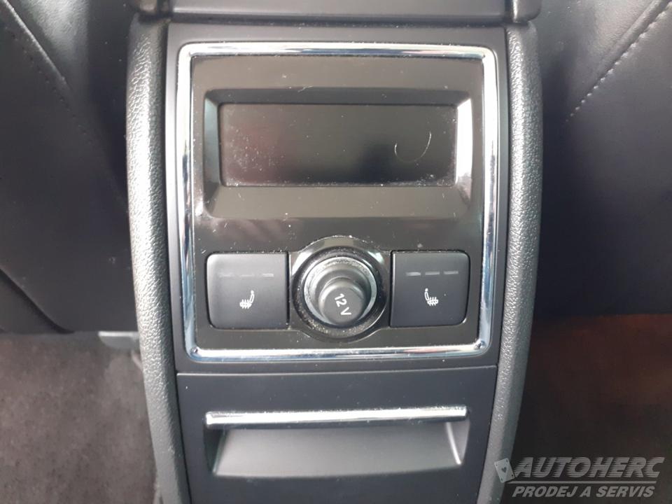 Škoda Superb 1.8 TSi 118Kw