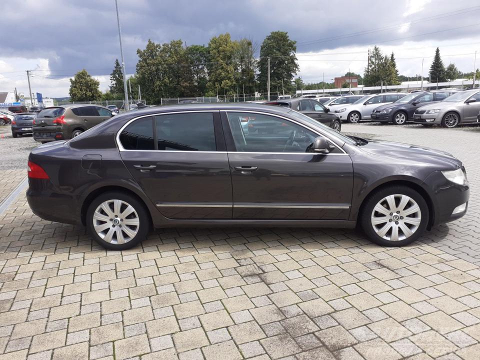Škoda Superb 1.8 TSi 118Kw