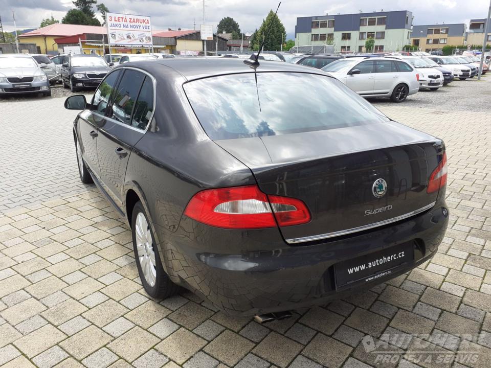 Škoda Superb 1.8 TSi 118Kw