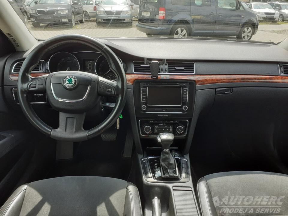 Škoda Superb 1.8 TSi 118Kw