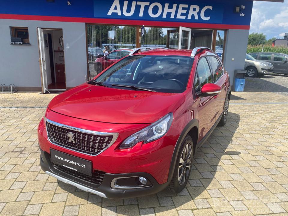 Peugeot 2008 1.2 Pure Tech ČR