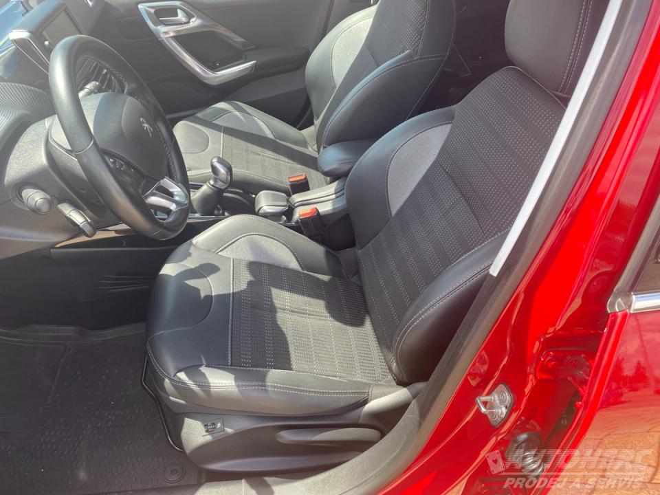 Peugeot 2008 1.2 Pure Tech ČR