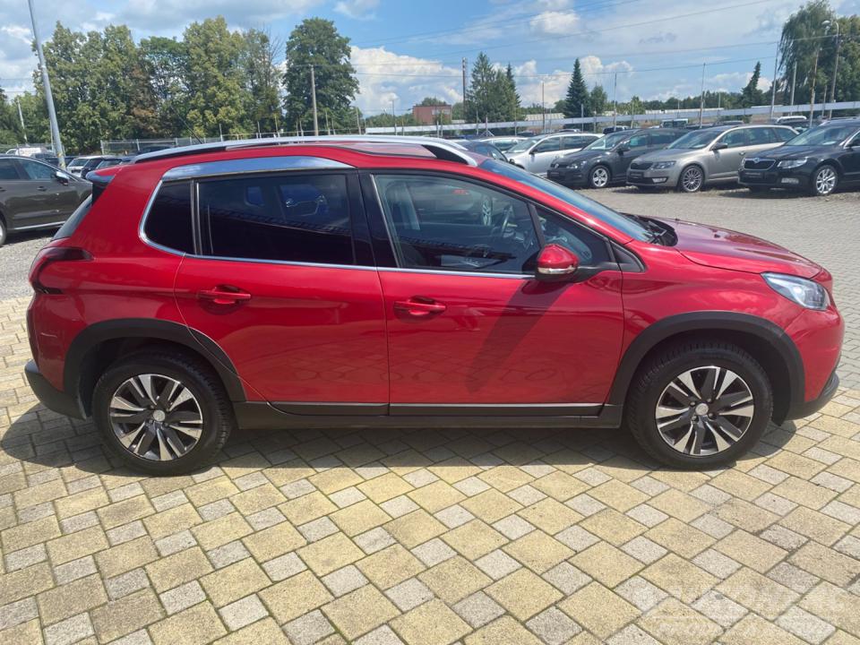 Peugeot 2008 1.2 Pure Tech ČR