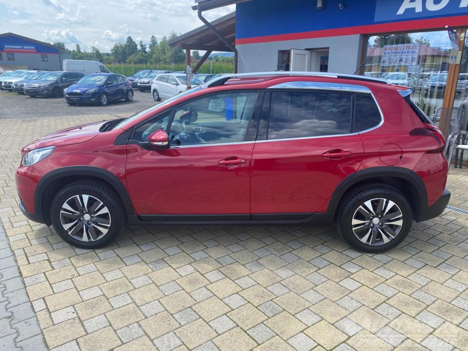 Peugeot 2008 1.2 Pure Tech ČR