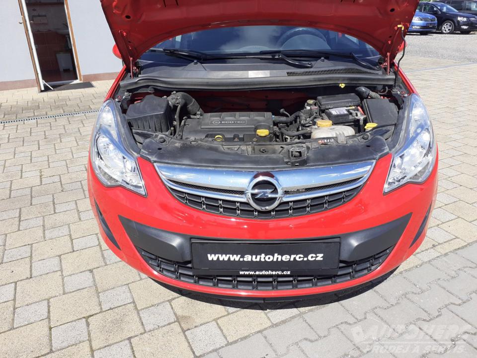 Opel Corsa 1.2 1.MAJ.ČR.