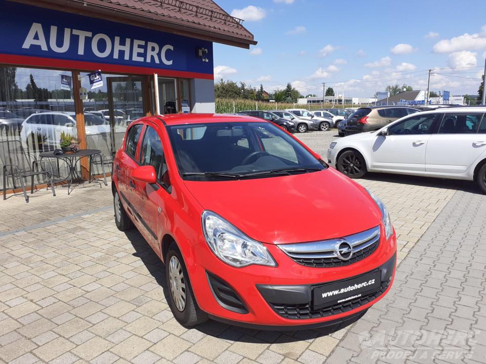 Opel Corsa 1.2 1.MAJ.ČR.
