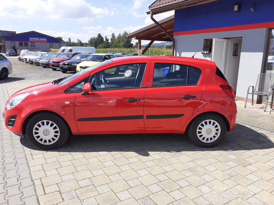 Opel Corsa 1.2 1.MAJ.ČR.