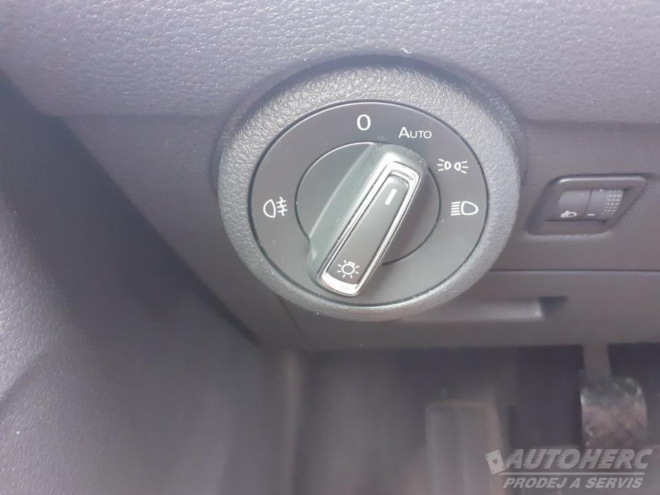 Volkswagen Multivan T6.1. 2.0 TDi  LONG 8 Míst
