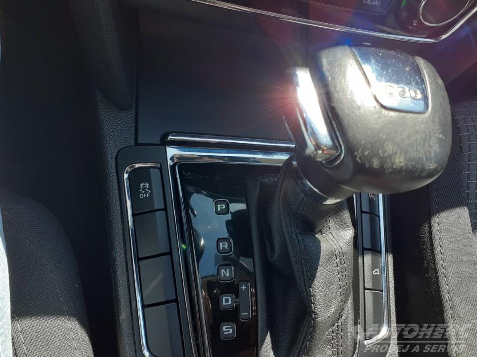 Škoda Superb 2.0TDi DSG