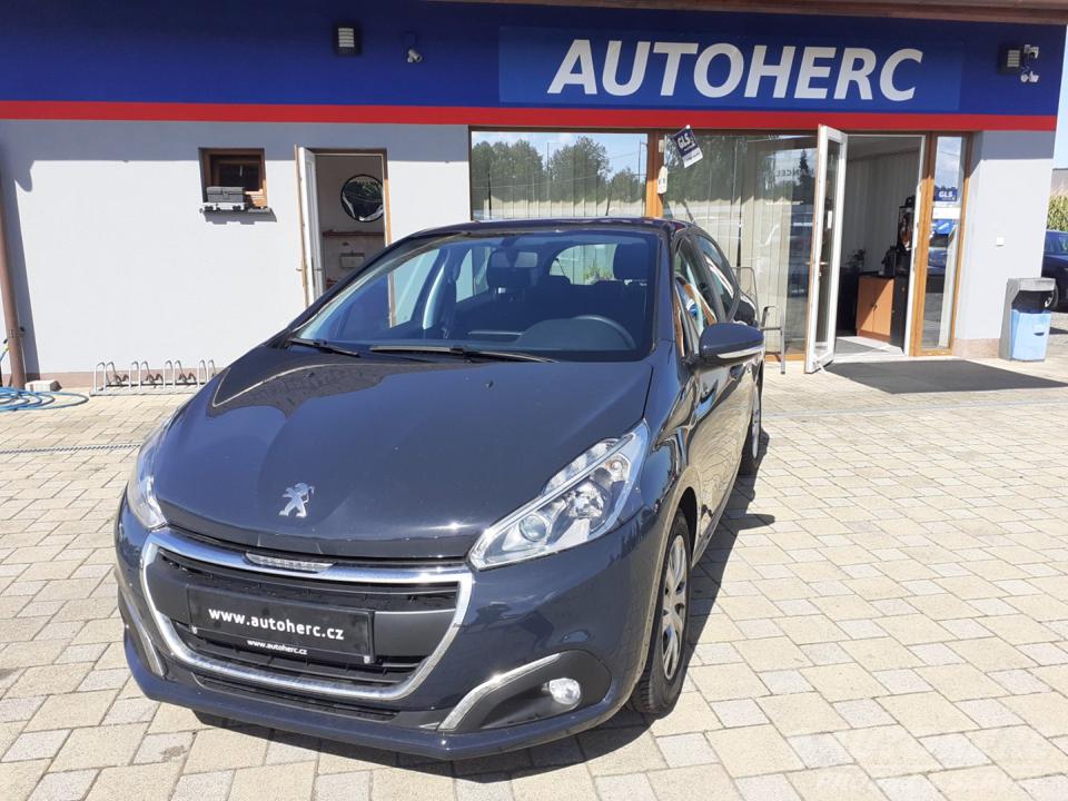Peugeot 208 1.2 PT 1 .Maj .ČR