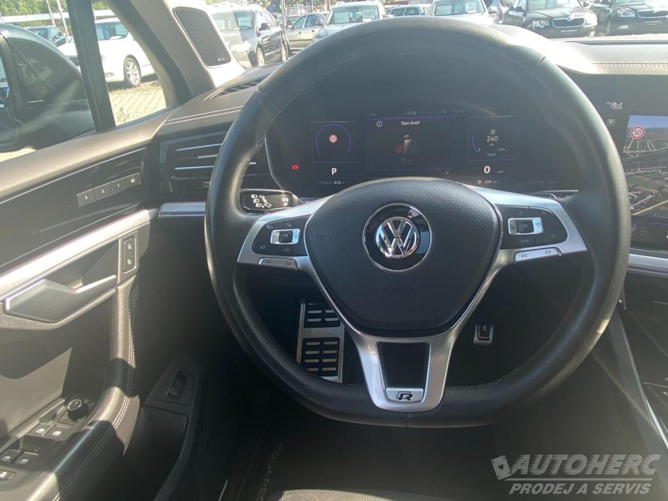 Volkswagen Touareg 3.0 TDi V6 Elegance 4x4