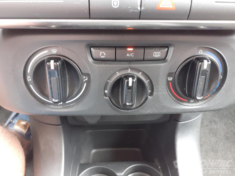 Citroën C3 1.2 PT 1 MAJ.ČR. TEMP.