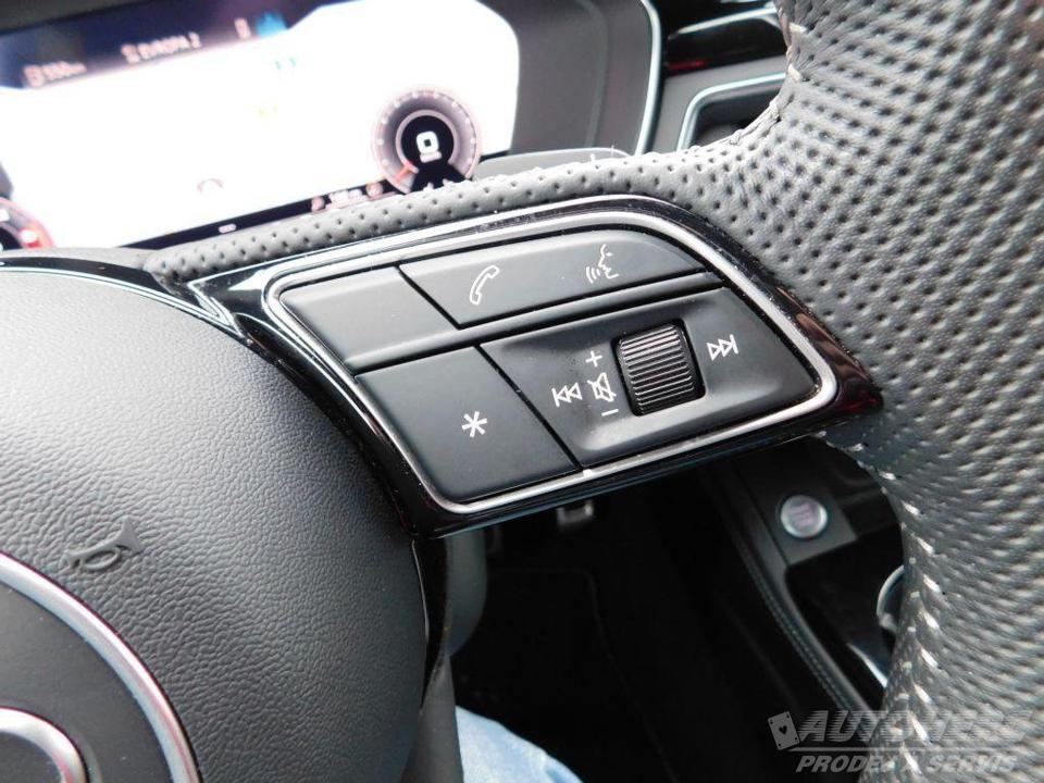 Audi A4 Avant 40TDi/Q/SLine Matrix TOP