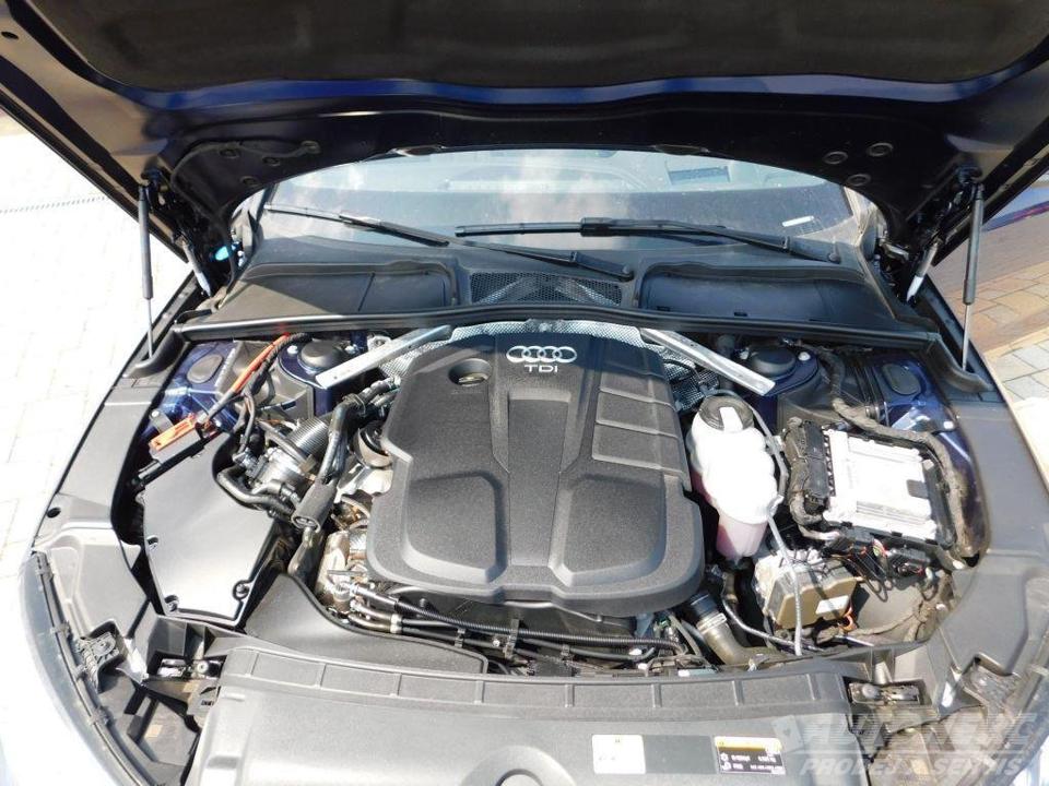 Audi A4 Avant 40TDi/Q/SLine Matrix TOP