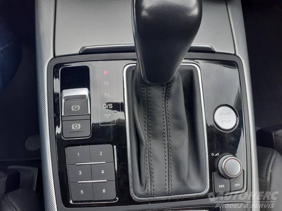 Audi A6 Avant 2.0 TDi DSG 4x4