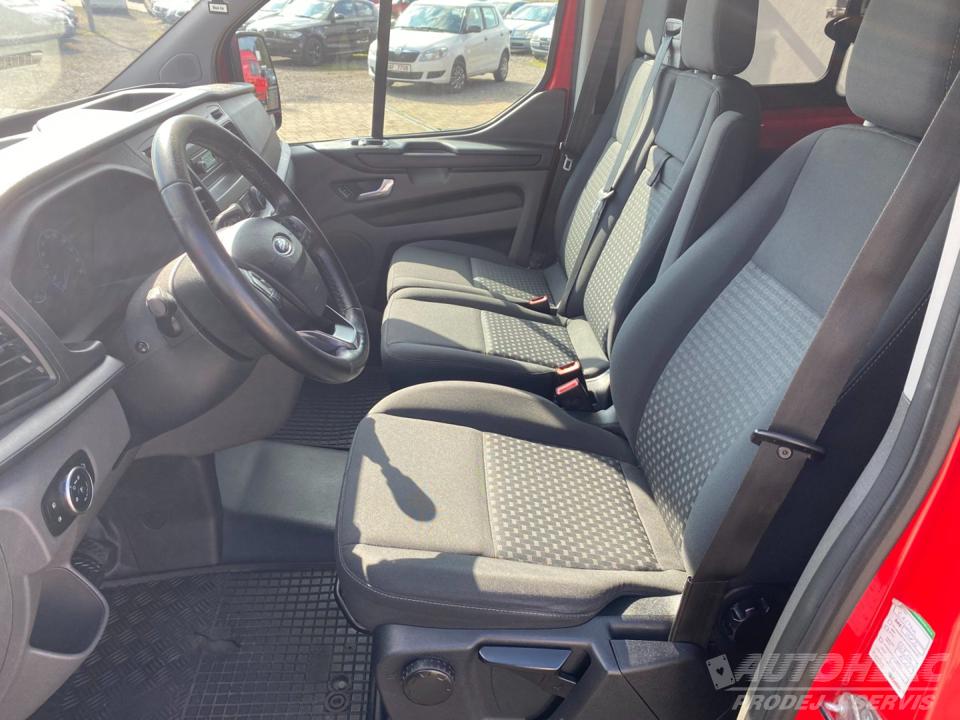 Ford Transit Custom 2.0 TDCi  6 míst 96 kW