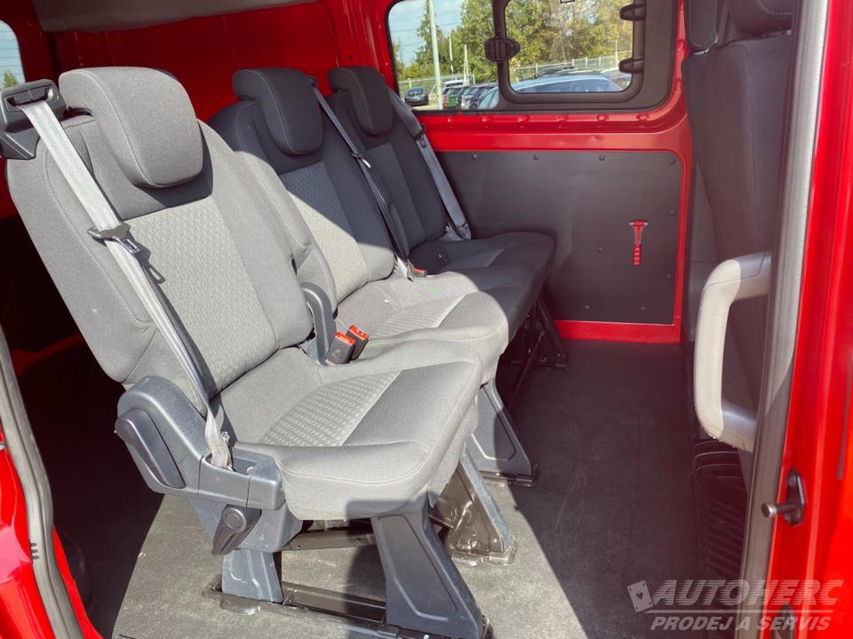 Ford Transit Custom 2.0 TDCi  6 míst 96 kW