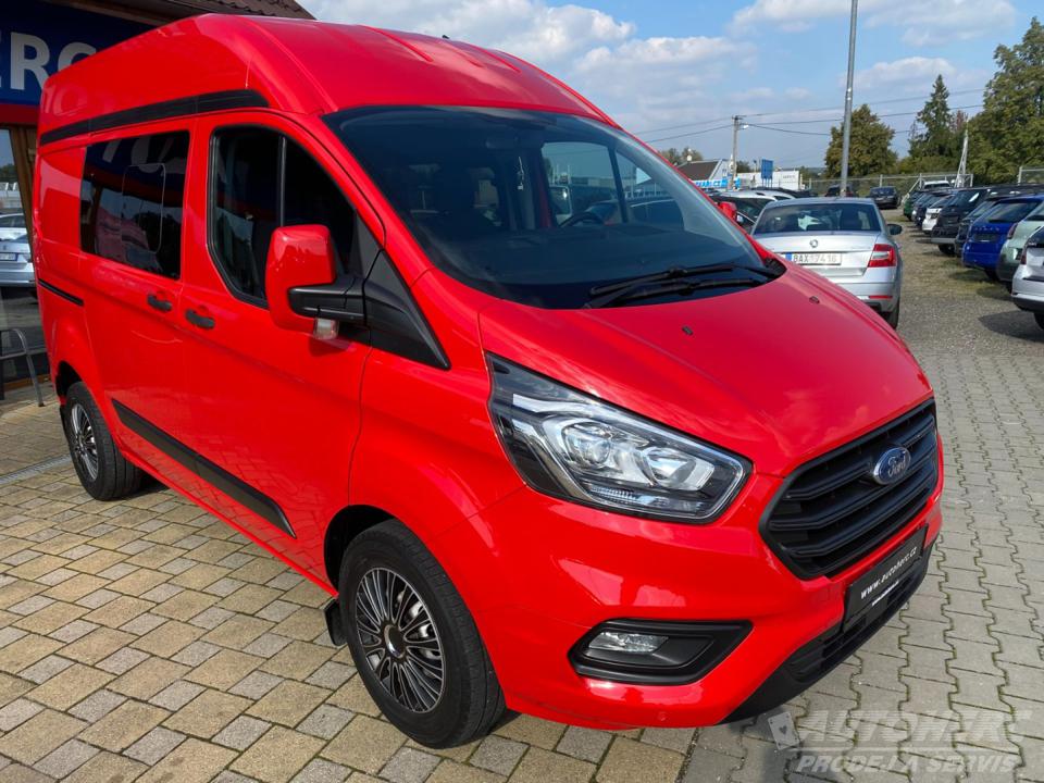 Ford Transit Custom 2.0 TDCi  6 míst 96 kW
