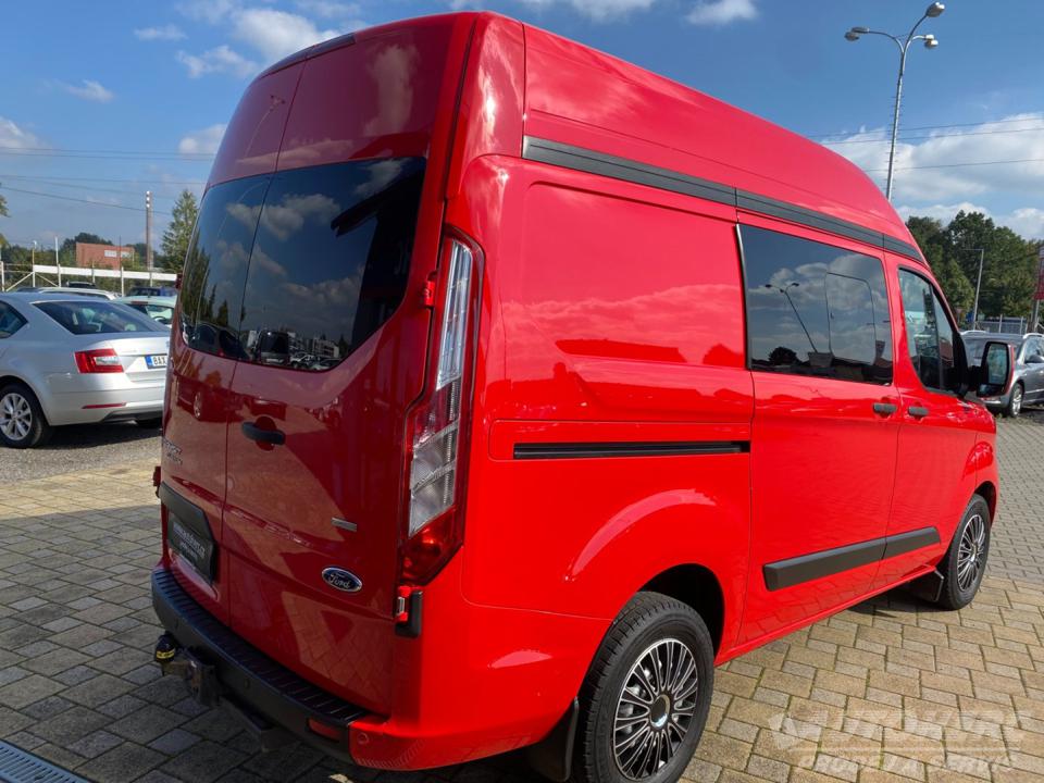 Ford Transit Custom 2.0 TDCi  6 míst 96 kW