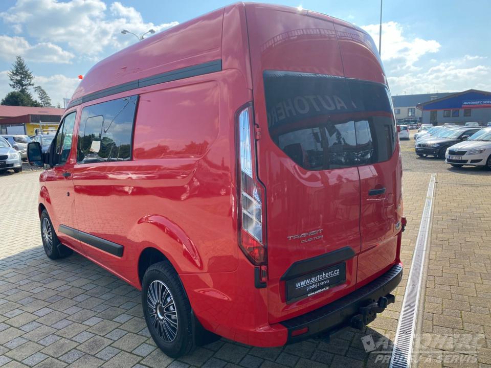 Ford Transit Custom 2.0 TDCi  6 míst 96 kW