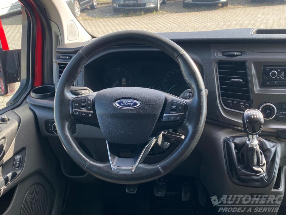 Ford Transit Custom 2.0 TDCi  6 míst 96 kW
