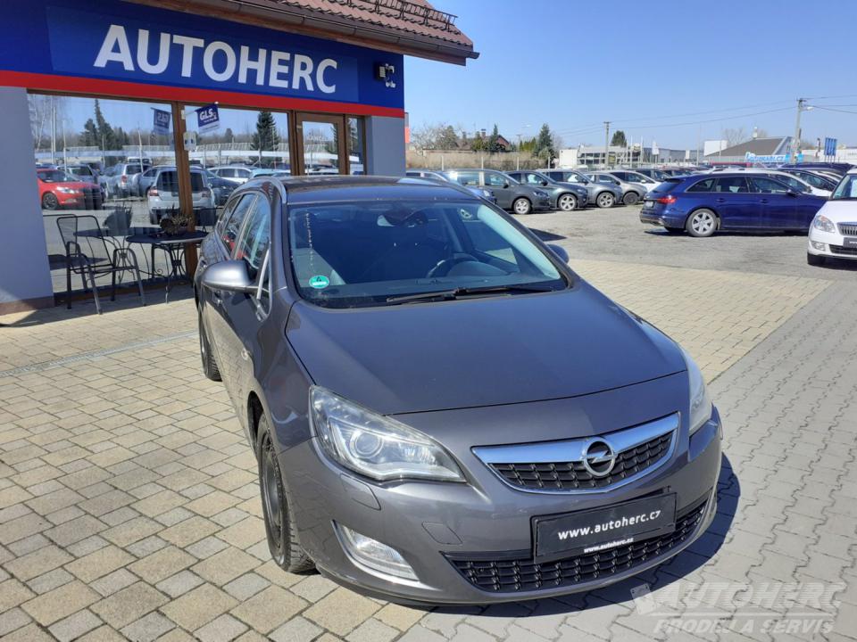 Opel Astra 1.7 CDTi KOMBI SPORT